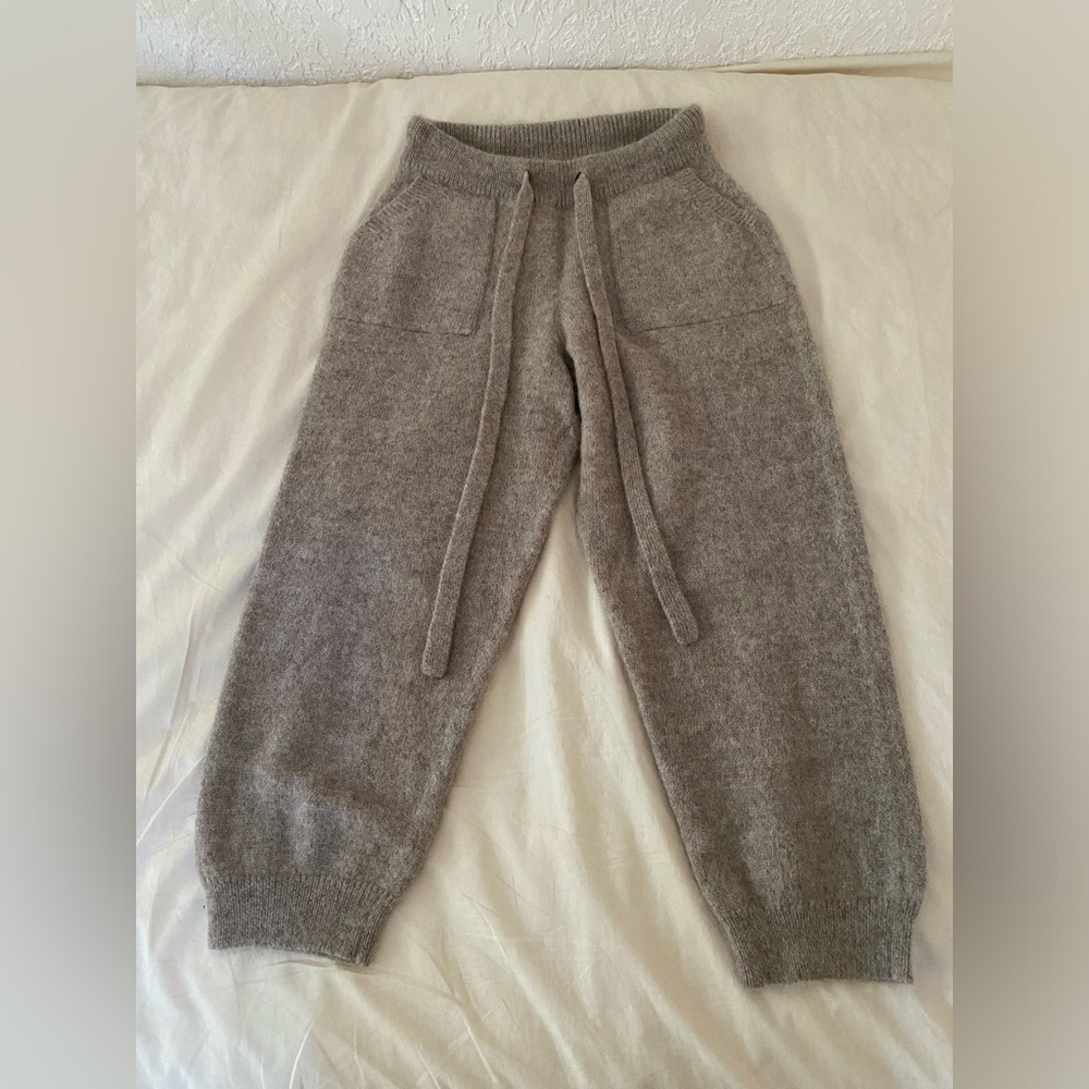 100% Baby Alpaca Joggers by Tejido
